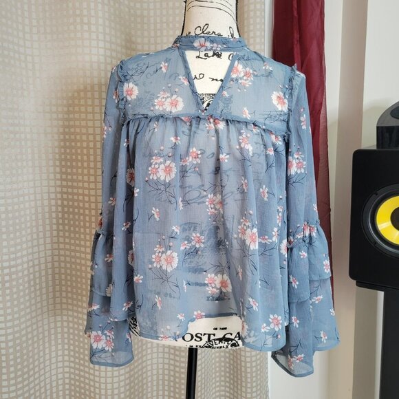 AEO Chiffon Floral Blouse - Picture 13 of 13